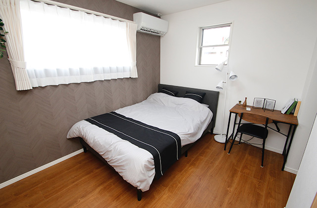 寝室 - 東谷山モデルハウス「『ただいま』が待ち遠しくなる低価格なのに高性能な家」(鹿児島市)