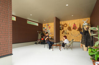 ビルトインガレージ - 施工事例 - ニーエルホーム