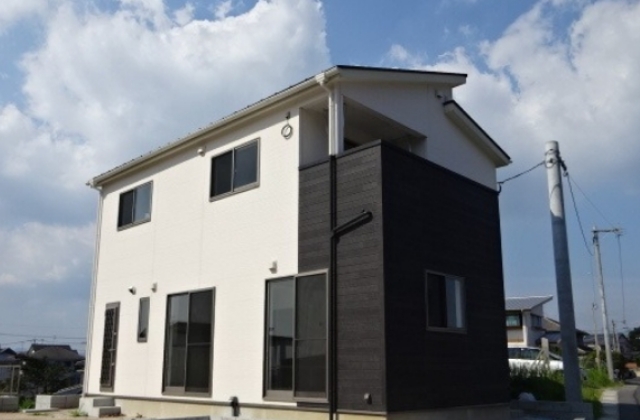狭小地から広域土地まで様々な土地形状に対応できるよかいえ 吉野町の家 2階建て・4LDK-南日本ハウス