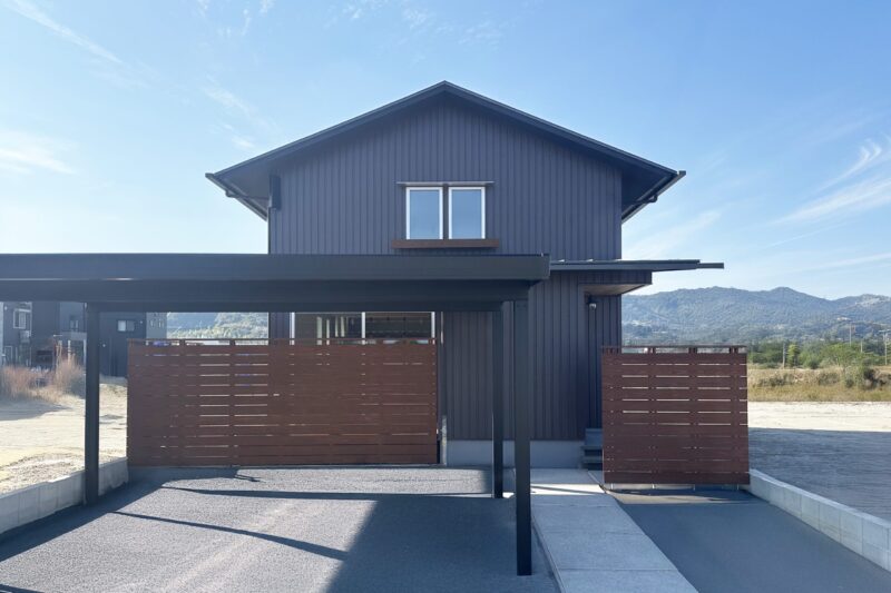 鹿児島市上福元にて「陽だまりの中で、家族が自然と集まる家」の完成見学会【1/10-12】