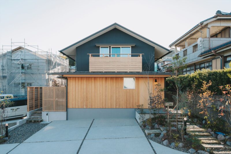 鹿児島市向陽にてモデルハウス見学会「街中でも木に囲まれて暮らす家」【4/4,5】