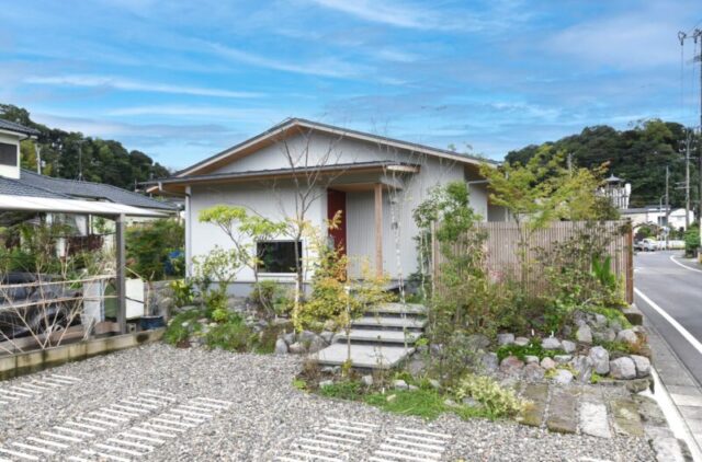 鹿児島市川上町にて暮らしの見学会「家族の気配を感じる小さな平屋」【12/7】