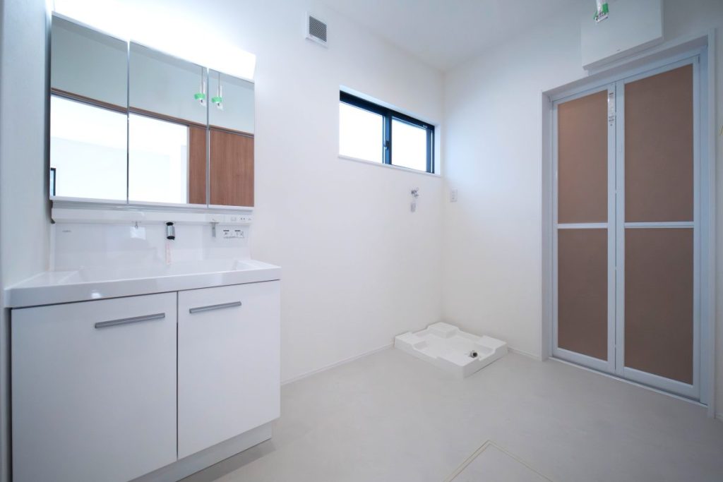 洗面脱衣室 - 鹿児島市坂之上に建売住宅「畳コーナーのある3LDK平屋」がオープン【7/5-】