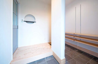 玄関ホール - 施工事例 - 感動