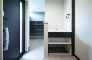 玄関ホール - 施工事例 - 感動