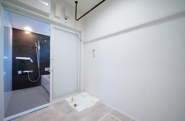 浴室・ドライルーム - 施工事例 - 感動