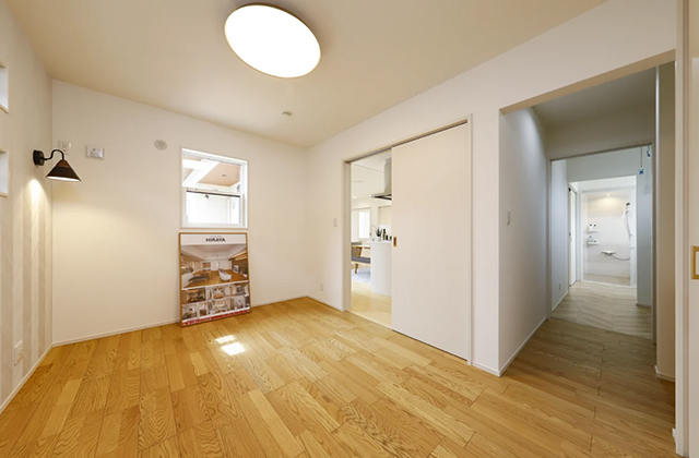 洋室 - 鹿屋旭原Ⅱ 第二平屋モデルハウス「家事ラク動線と大容量収納が叶えるゆとりある家」(鹿屋市) - センチュリーハウス