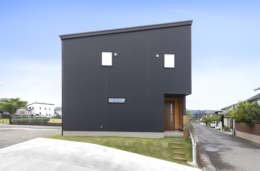 木目とグレーがマッチした 明るく開放的なナチュラルスタイルの2階建て - センチュリーハウス - 外観