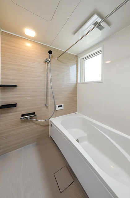 浴室 - 中福良平屋モデルハウス「家事動線がコンパクトな4LDK」(薩摩川内市) - センチュリーハウス