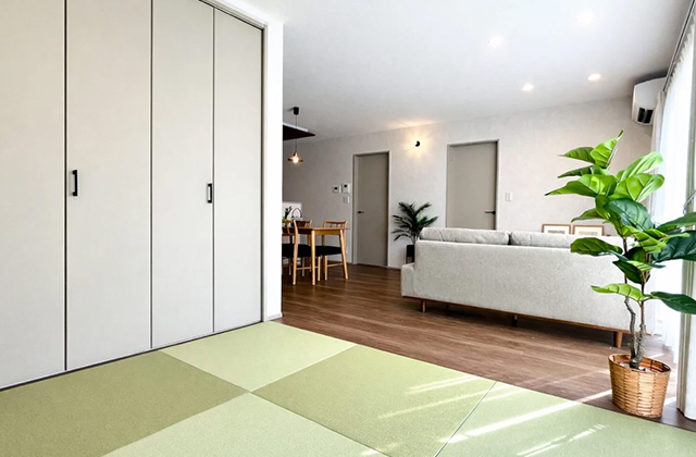 和室 - 中郷平屋モデルハウス「1.5帖のパントリーと土間収納のある4LDKモダン平屋」(薩摩川内市) - センチュリーハウス