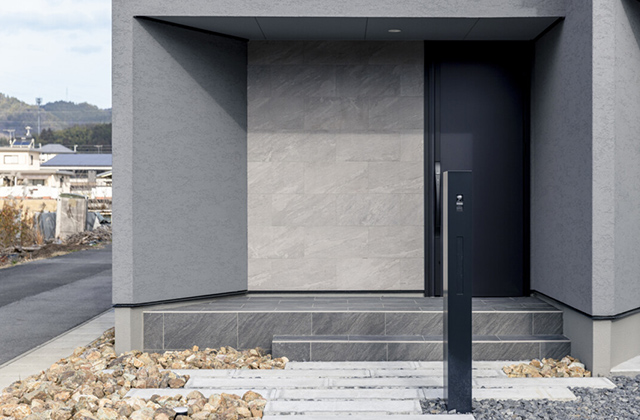 玄関ポーチ - 施工事例 - チェックハウスプラス