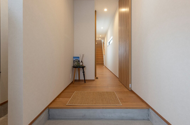 玄関 - 施工事例 - チェックハウスプラス