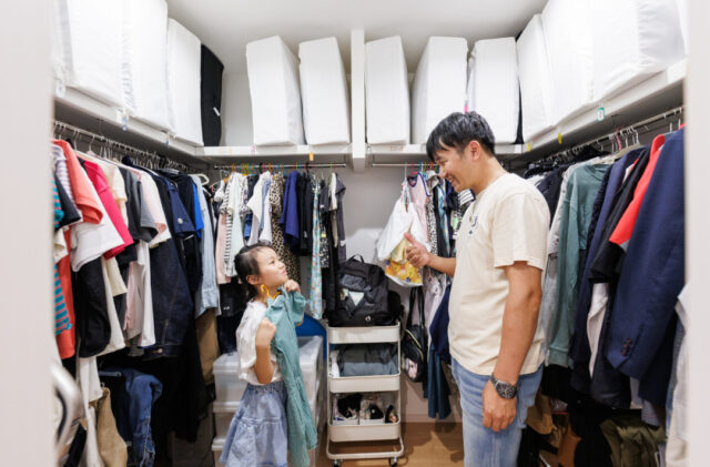 家族が伸び伸びと暮らせる機能性を重視した平屋 - デイジャストハウス - 収納