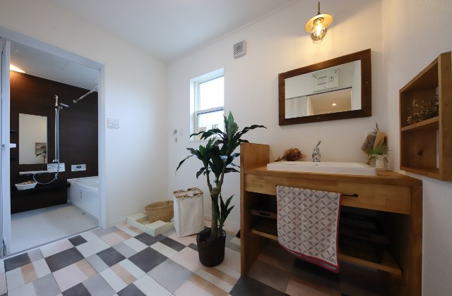 洗面スペース - J・M・C - 建築事例 - 無垢材&漆喰塗り壁 カフェのようなホッとするかわいいお家
