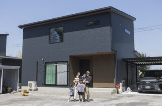 吹き抜けのあるカジュアルモダンな2階建て - 国分ハウジング - 外観