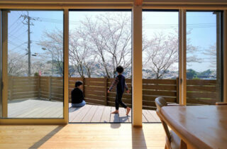 36坪の狭小変形地に建つ25.5坪の開放感のある家「下田の家」 リンクプラン