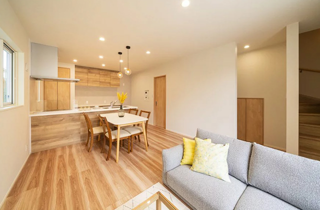 LDK -【Mセレージュ】田上分譲モデルハウス「ナチュラルモダンな 3LDK 2階建て規格型住宅」(鹿児島市) - MBCハウス