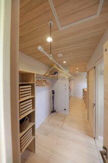 moninoki_コンパクトな立地に家族が快適に暮らせるアイデアを詰め込んだ平屋のお家