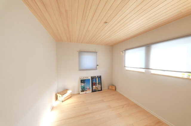 家事ラクを実現するどの世代も心地良いコンパクトな28坪2世帯住宅 - もみの木ハウス・かごしま - 2階洋室