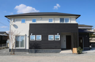 2階リビングが叶える光と開放感あふれる家事も趣味も充実する住まい - もみの木ハウス・かごしま - 外観