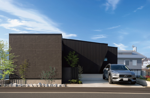 薩摩川内市天辰モデルハウス「ダウンピットリビングのホテルライクな平屋」(薩摩川内市) - NEOデザインホーム