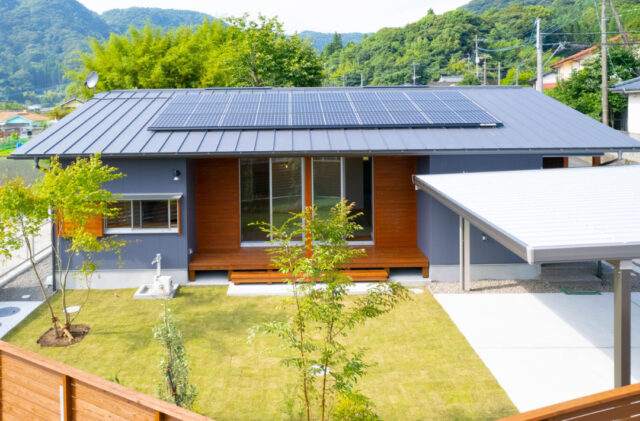姶良市加治木町にて「シンプルだけどのびやかに。土間テラスのある24坪の平屋」の完成見学会【】