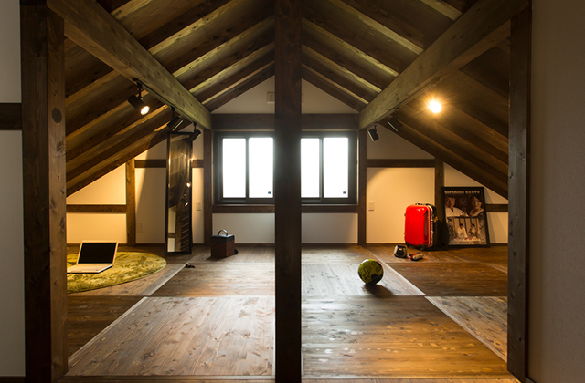 フリースペース - 姶良展示場「伝統様式を取り入れた焼杉とひのきが彩る住まい」(姶良市) - 綿半林業鹿児島店｜サイエンスホーム