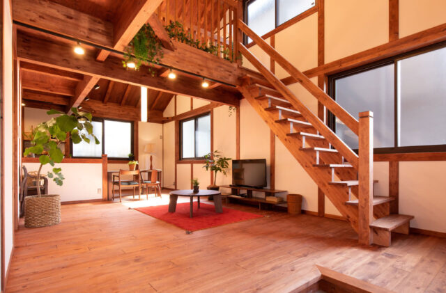 和の趣と光がやさしく調和する圧倒的な開放感に包まれたひのきの家 - サイエンスホーム - LDK