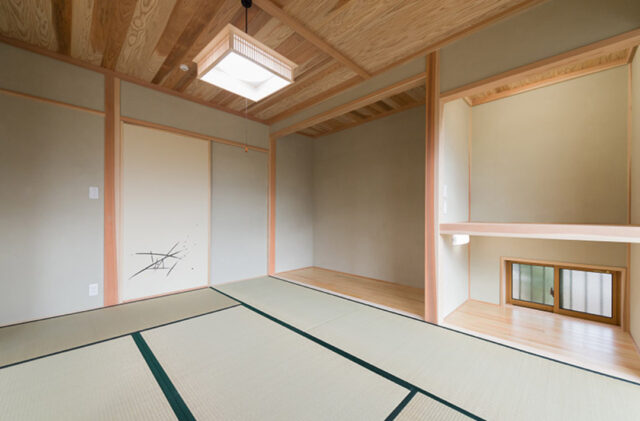 和モダンとナチュラルが融合した中二階のゼロエネハウス - 建築工房匠 - 和室
