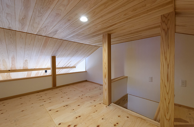 屋根裏部屋 - 施工事例 - 建築工房匠