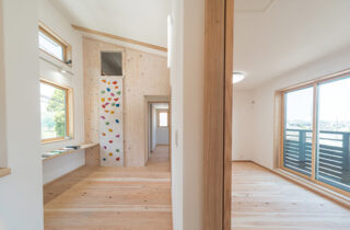 木のぬくもりが溢れる快適なZEHの家 - トータルハウジング - 建築実例