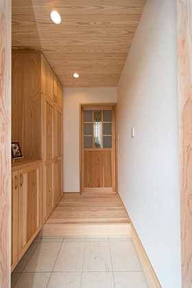 愛猫の隠れ家スペースがある明るい雰囲気の家 - 建築工房匠 - 建築実例