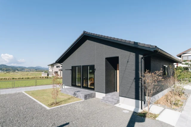 姶良市三拾町・霧島市隼人町にて「認定付規格住宅平屋モデル2棟の見納め見学会」を開催