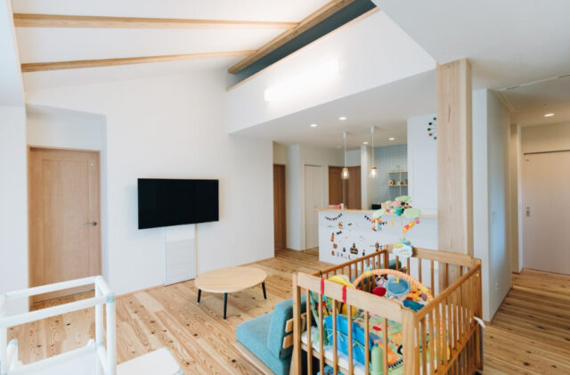 肝属郡肝付町にてお客様邸「大空間のLDKとロフトのある平屋の住まい」の完成見学会【8/18-24】