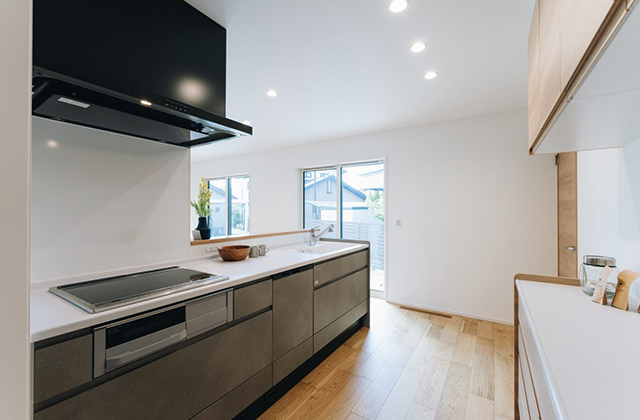 シュプレーム中郷8期No.3 BASIC 平屋モデルハウス 3LDK「4帖の大容量WICで美しく整う家」(薩摩川内市) - ヤマサハウス