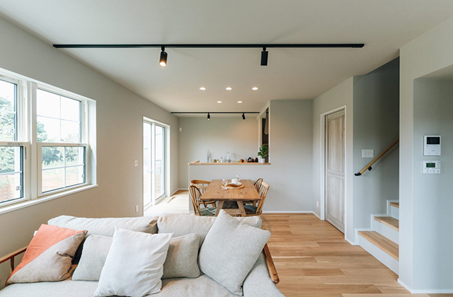 LDK - 吉野(西菖蒲谷)モデルハウス【LATTE】2階建て 3LDK+WIC「格子窓が美しい北欧ナチュラルの家」(鹿児島市) - ヤマサハウス