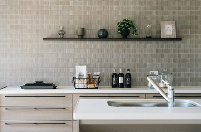 キッチン - シュプレーム中郷No.8 YUTORI CLASS 2階建モデルハウス 3LDK「三角地を活かしたお庭が魅力的な住まい」(薩摩川内市) - ヤマサハウス