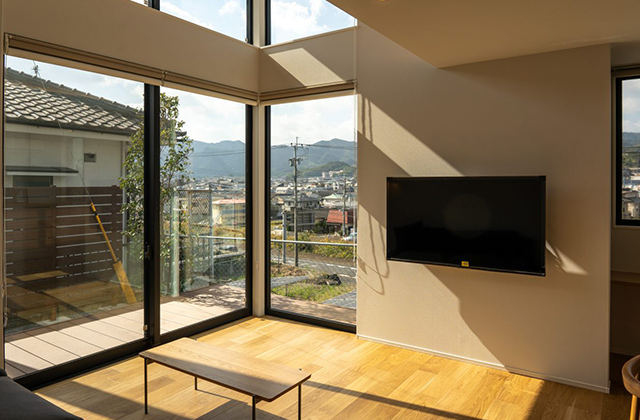 リビング - コンフォート坂之上モデルハウス「眺めの良いスタディースペースがある2階建て」(鹿児島市)- ヤマサハウス